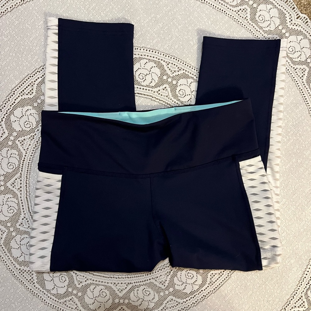 Brooks running capri's